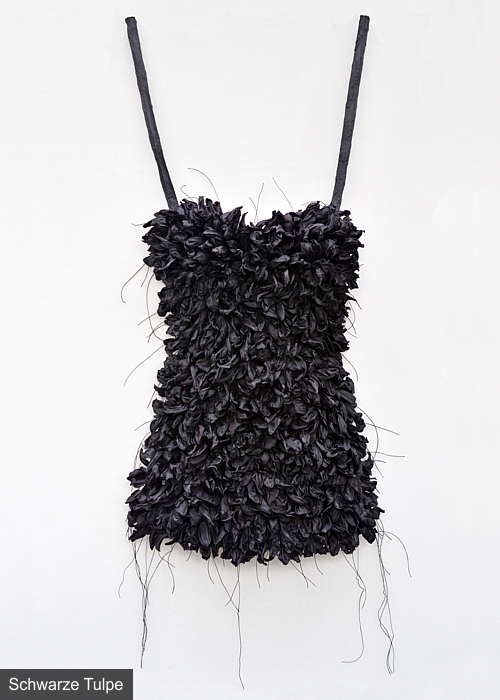 Blütenkleid - Schwarze Tulpe