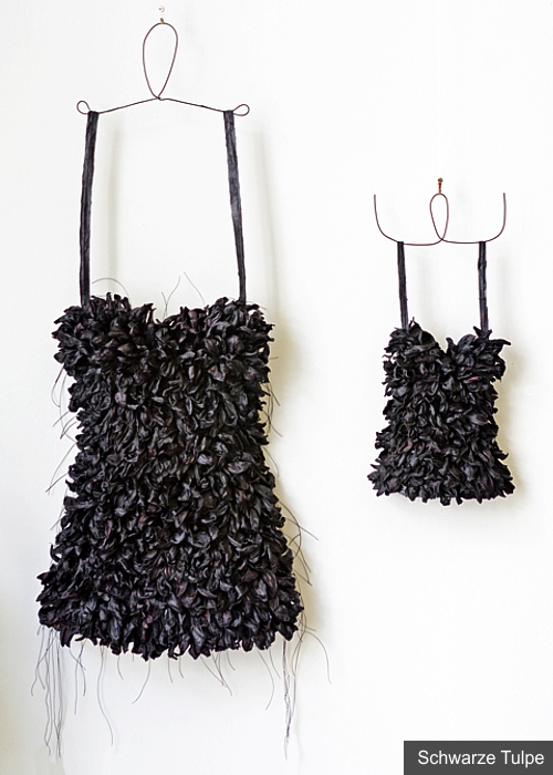 Blütenkleid - Schwarze Tulpe