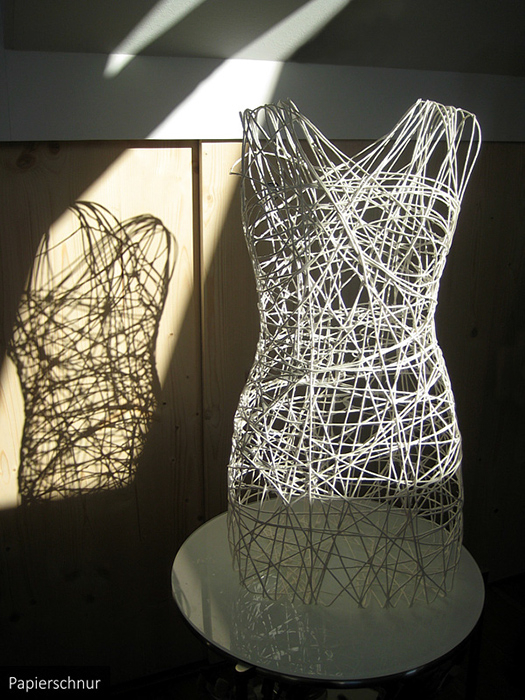 Papierkleid - Papierschnur