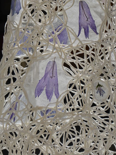 Kunst aus Blueten Doku